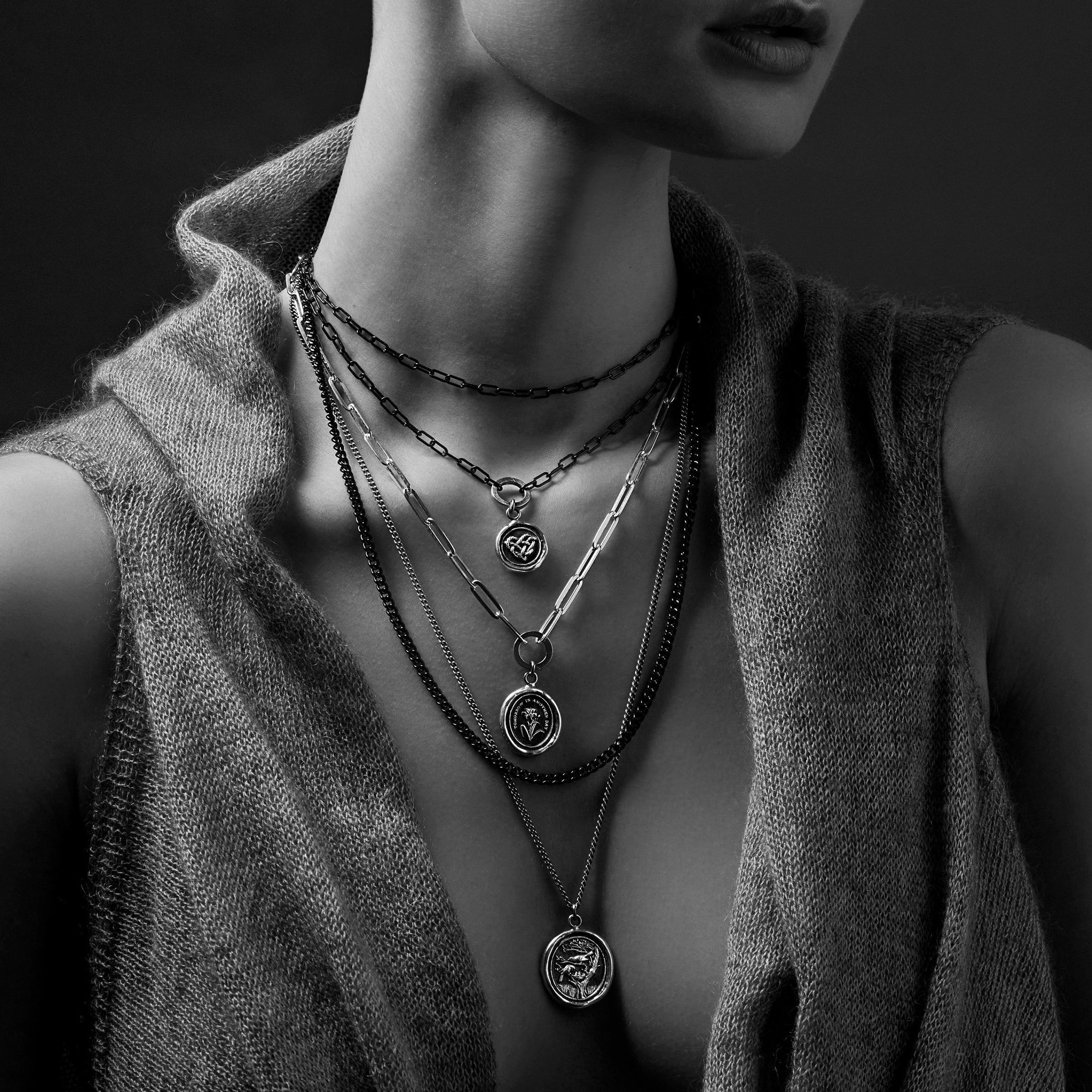 Love Knot - Bronze