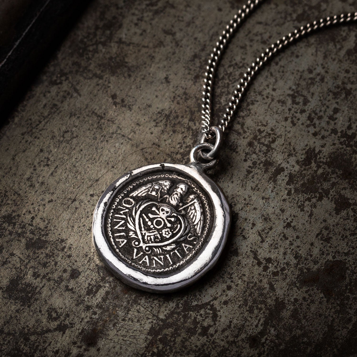 Omnia Vanitas - Bronze