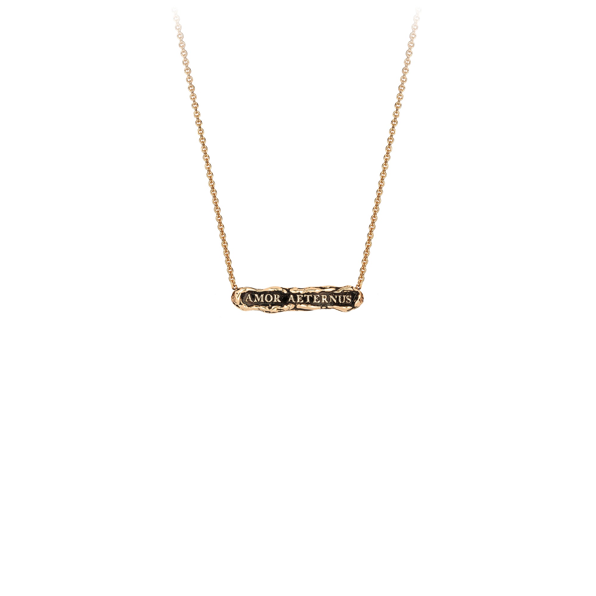 A 14k gold chain featuring a gold bar with our Amor Aeternus engraving.